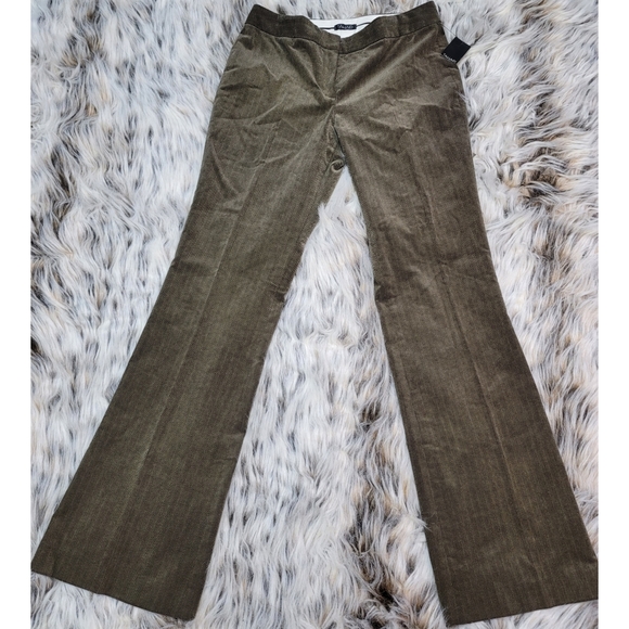 Tahari Pants - Tahari dressed strippes pants size 6